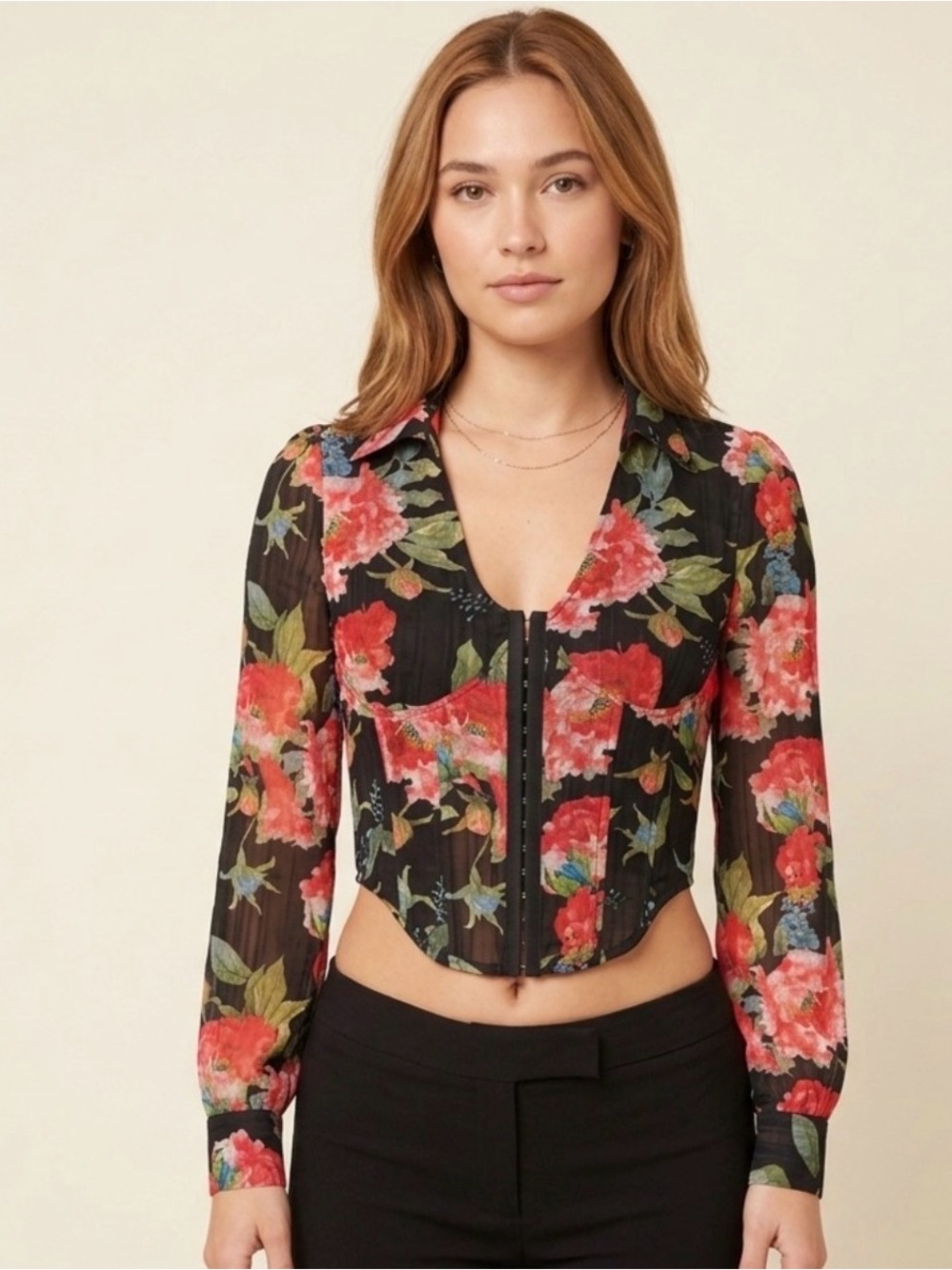 Bebe Corset Hook & Eye Blouse
Black Floral Sheer Size 12